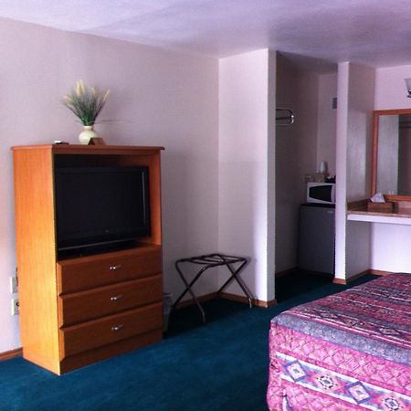 Legacy Inn プライス エクステリア 写真